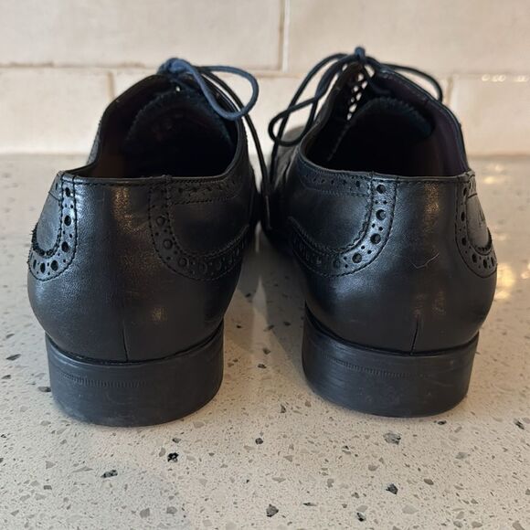 Clarks C & J Clark TOR England Men’s US 10.5 Black Leather Dresss Oxfords Shoes - Picture 3 of 12